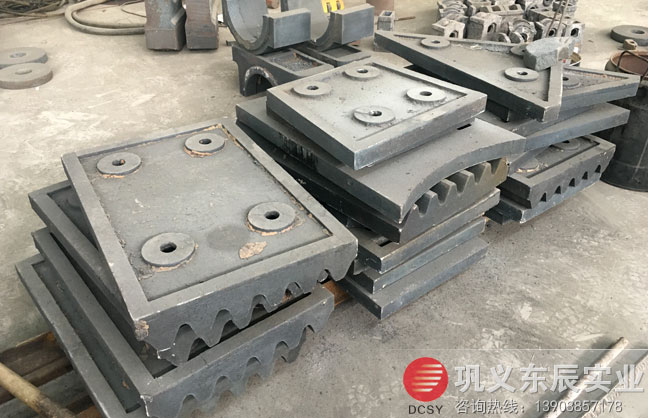 ����C�����r��